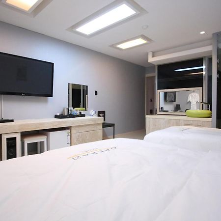Opera 21 Hotel جيونجو المظهر الخارجي الصورة