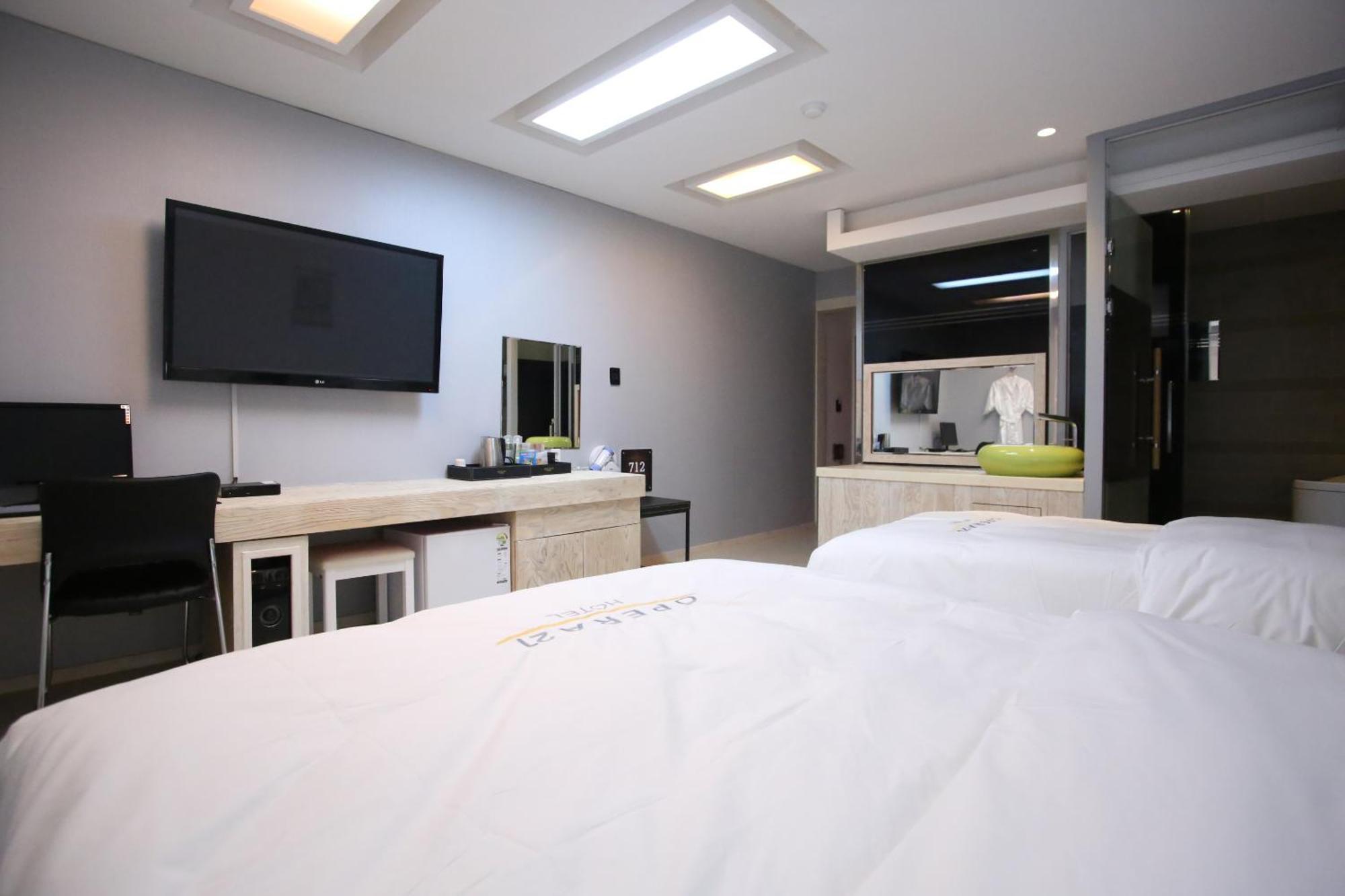 Opera 21 Hotel جيونجو المظهر الخارجي الصورة