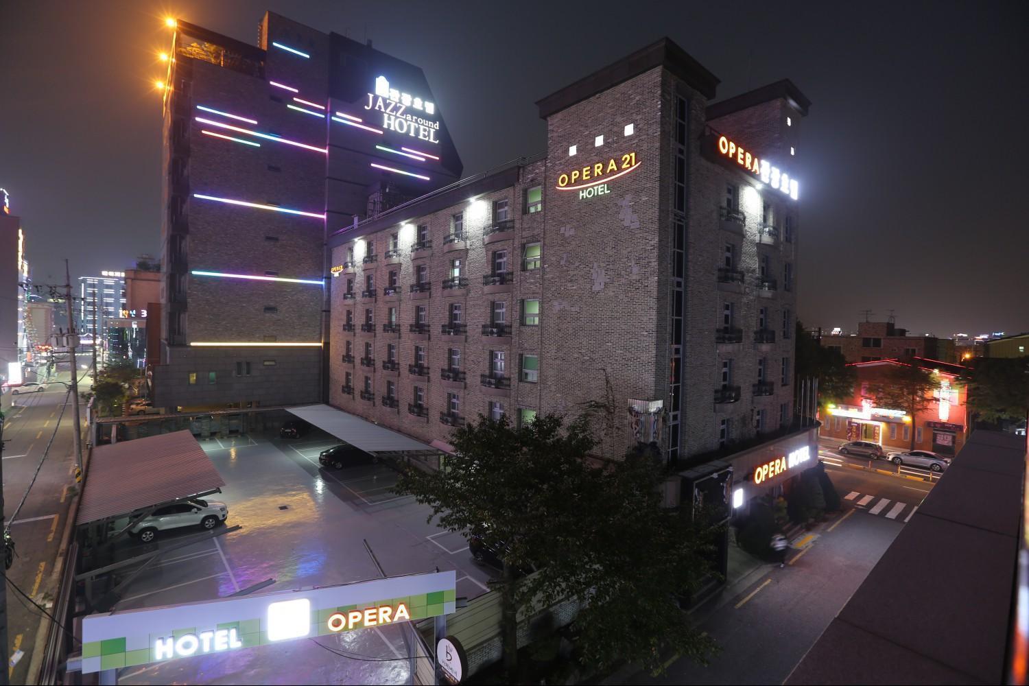 Opera 21 Hotel جيونجو المظهر الخارجي الصورة