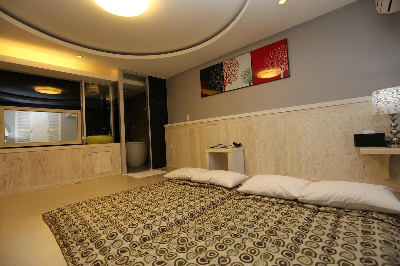 Opera 21 Hotel جيونجو المظهر الخارجي الصورة